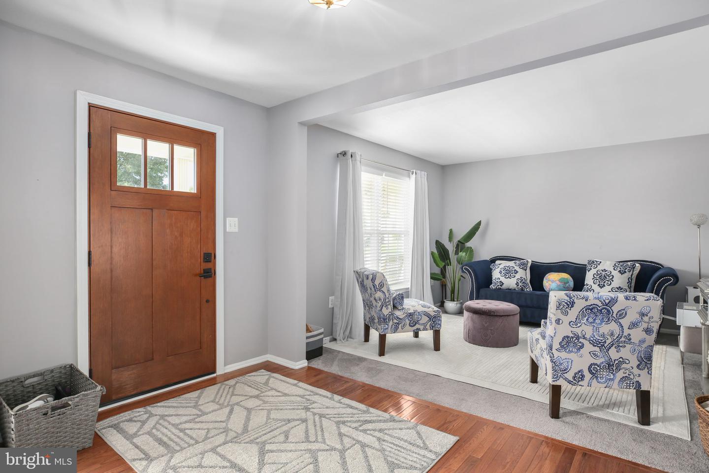 3 HAMSTEAD RD, FREDERICKSBURG, Virginia 22405, 5 Bedrooms Bedrooms, ,3 BathroomsBathrooms,Residential,For sale,3 HAMSTEAD RD,VAST2042258 MLS # VAST2042258