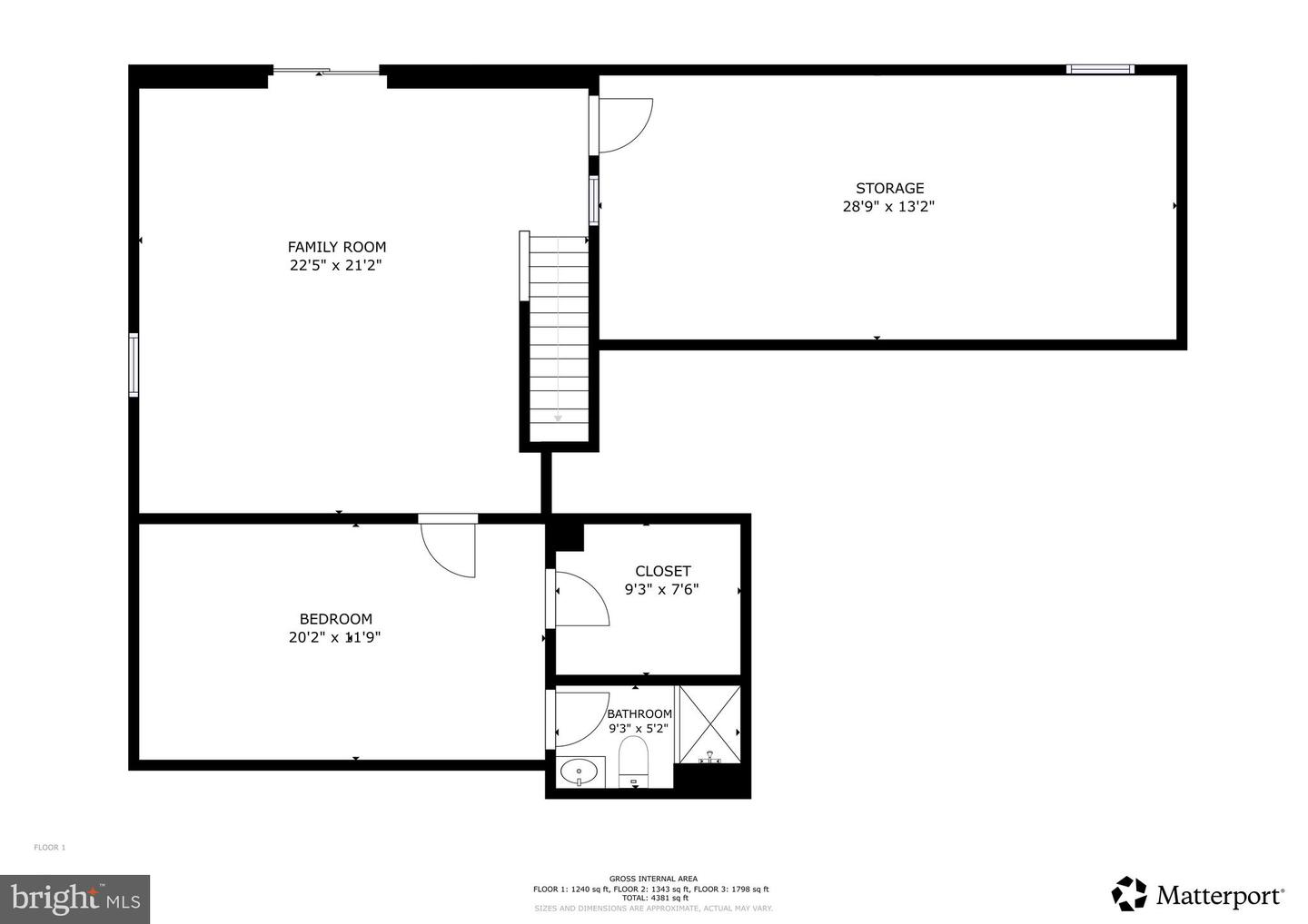 3 HAMSTEAD RD, FREDERICKSBURG, Virginia 22405, 5 Bedrooms Bedrooms, ,3 BathroomsBathrooms,Residential,For sale,3 HAMSTEAD RD,VAST2042258 MLS # VAST2042258