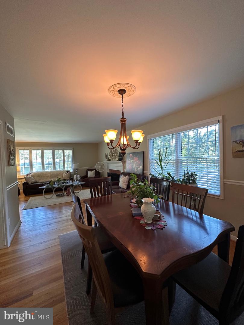 4314 SELKIRK DR, FAIRFAX, Virginia 22032, 4 Bedrooms Bedrooms, ,2 BathroomsBathrooms,Residential,For sale,4314 SELKIRK DR,VAFX2264278 MLS # VAFX2264278