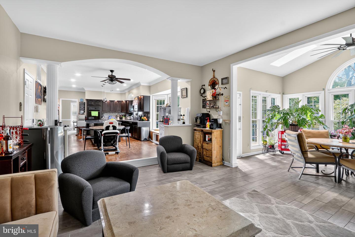 3729 HETTEN LN, WOODBRIDGE, Virginia 22193, 5 Bedrooms Bedrooms, ,3 BathroomsBathrooms,Residential,For sale,3729 HETTEN LN,VAPW2103462 MLS # VAPW2103462