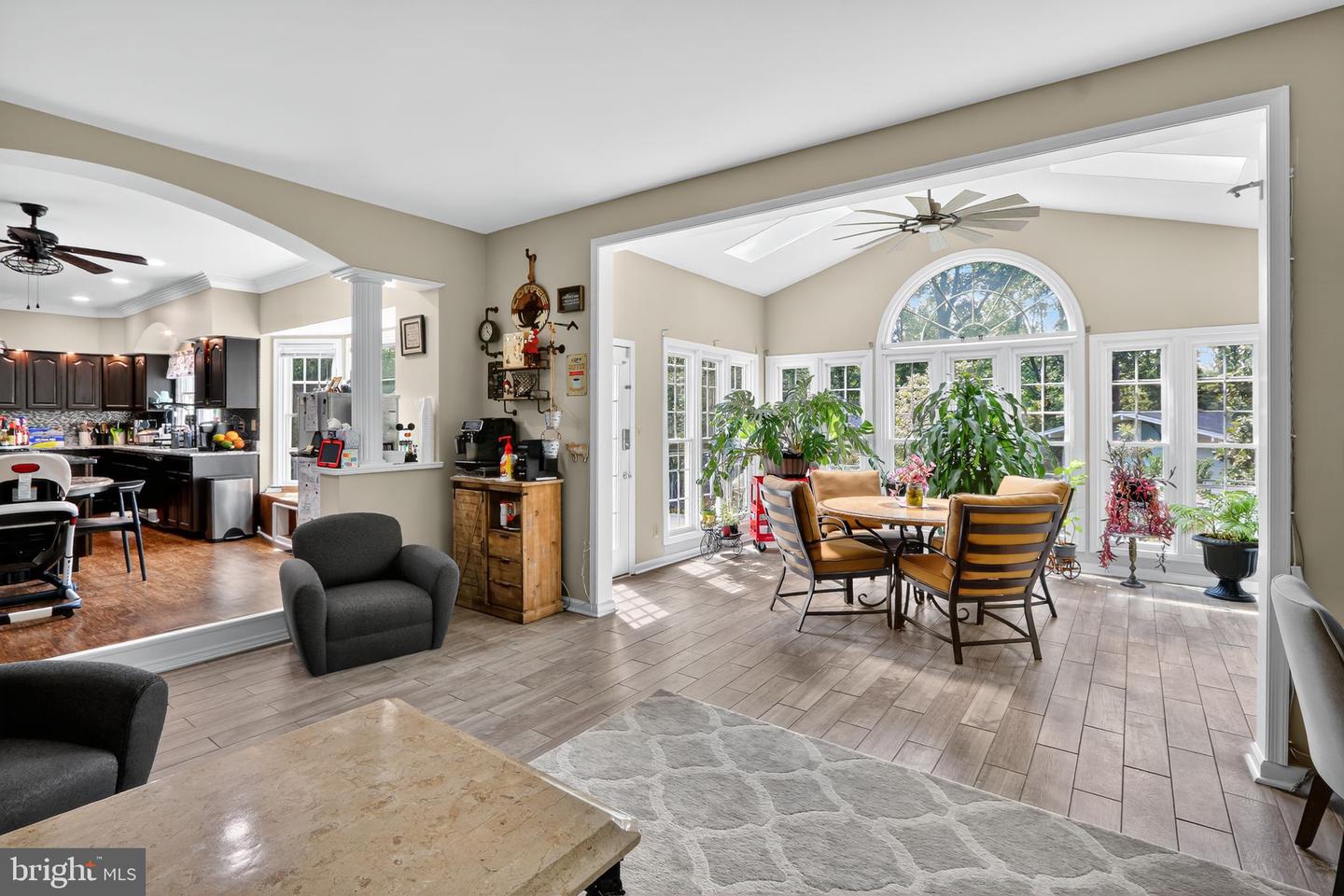 3729 HETTEN LN, WOODBRIDGE, Virginia 22193, 5 Bedrooms Bedrooms, ,3 BathroomsBathrooms,Residential,For sale,3729 HETTEN LN,VAPW2103462 MLS # VAPW2103462