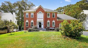 3729 HETTEN LN, WOODBRIDGE, Virginia 22193, 5 Bedrooms Bedrooms, ,3 BathroomsBathrooms,Residential,For sale,3729 HETTEN LN,VAPW2103462 MLS # VAPW2103462