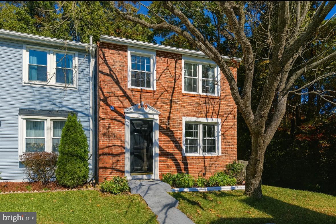 8015 STEEPLE CHASE CT, SPRINGFIELD, Virginia 22153, 3 Bedrooms Bedrooms, ,3 BathroomsBathrooms,Residential,For sale,8015 STEEPLE CHASE CT,VAFX2265534 MLS # VAFX2265534