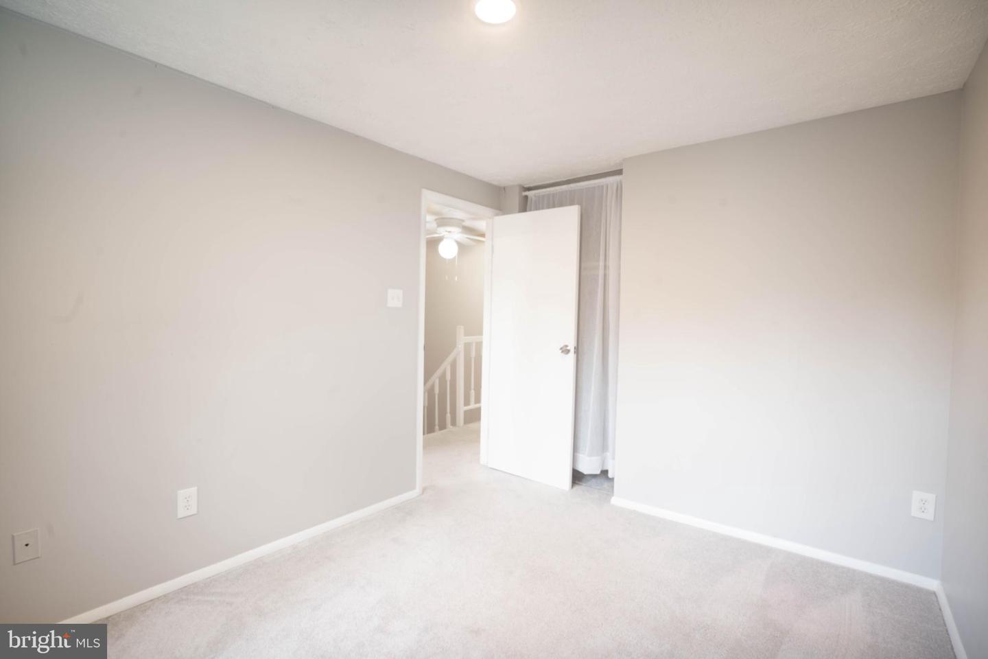 8015 STEEPLE CHASE CT, SPRINGFIELD, Virginia 22153, 3 Bedrooms Bedrooms, ,3 BathroomsBathrooms,Residential,For sale,8015 STEEPLE CHASE CT,VAFX2265534 MLS # VAFX2265534