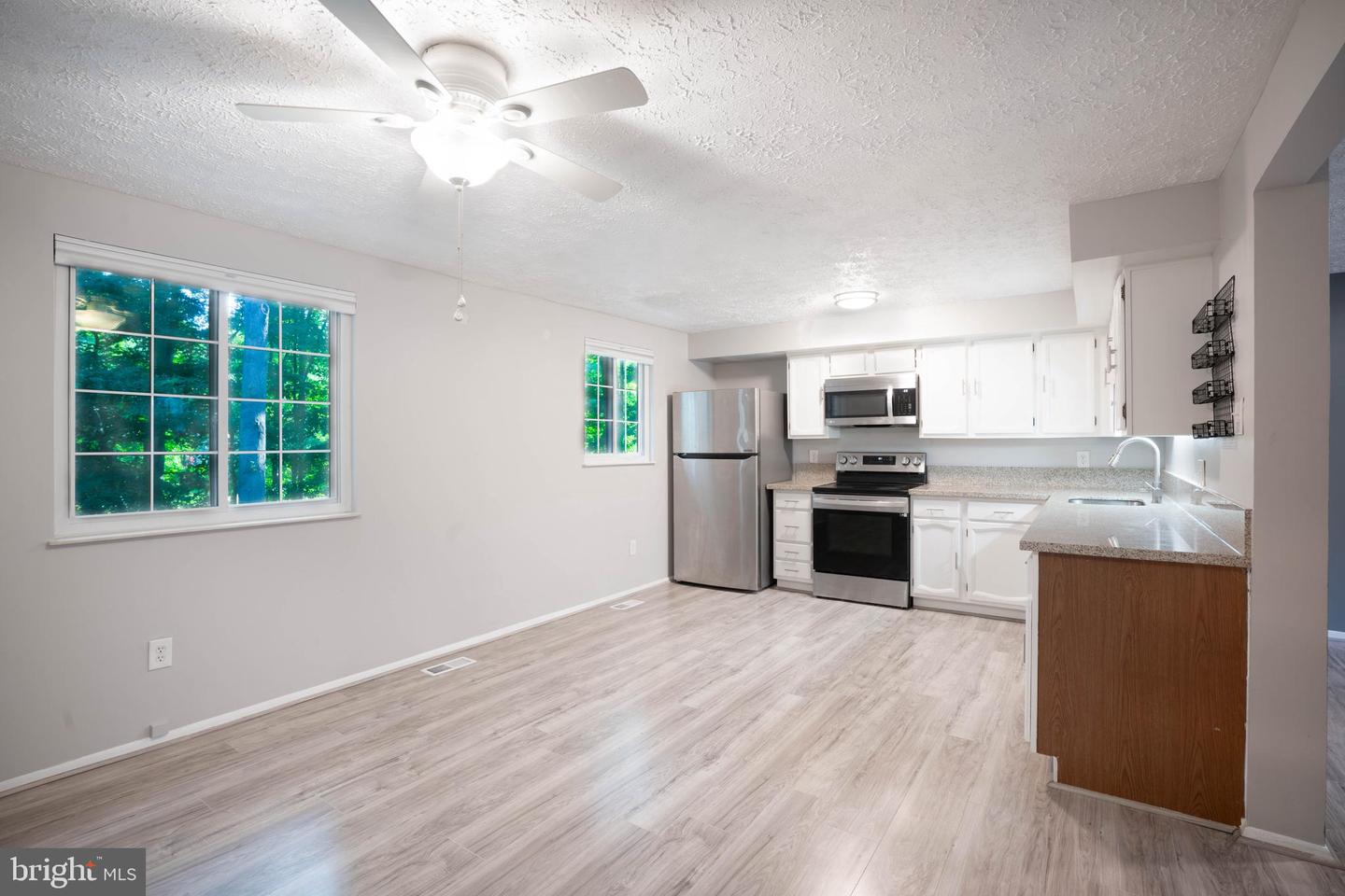 8015 STEEPLE CHASE CT, SPRINGFIELD, Virginia 22153, 3 Bedrooms Bedrooms, ,3 BathroomsBathrooms,Residential,For sale,8015 STEEPLE CHASE CT,VAFX2265534 MLS # VAFX2265534