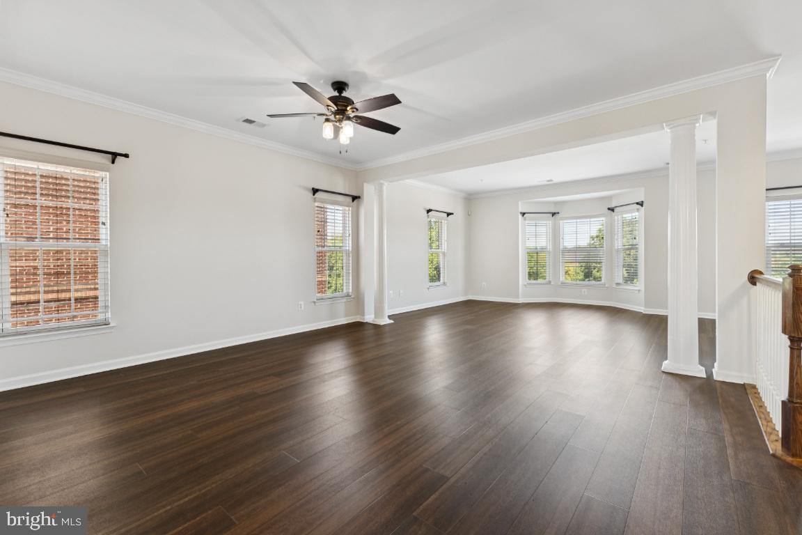 9523 CENTER ST, MANASSAS, Virginia 20110, 3 Bedrooms Bedrooms, ,2 BathroomsBathrooms,Residential,For sale,9523 CENTER ST,VAMN2009316 MLS # VAMN2009316