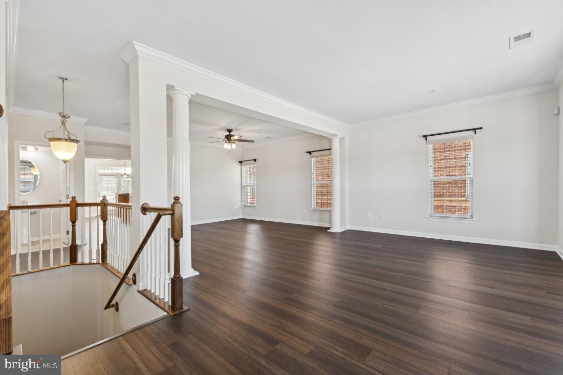 9523 CENTER ST, MANASSAS, Virginia 20110, 3 Bedrooms Bedrooms, ,2 BathroomsBathrooms,Residential,For sale,9523 CENTER ST,VAMN2009316 MLS # VAMN2009316