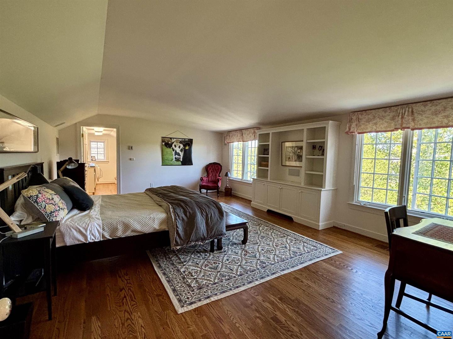 15 EDNAM VILLAGE ST, CHARLOTTESVILLE, Virginia 22903, 3 Bedrooms Bedrooms, ,3 BathroomsBathrooms,Residential,For sale,15 EDNAM VILLAGE ST,668736 MLS # 668736