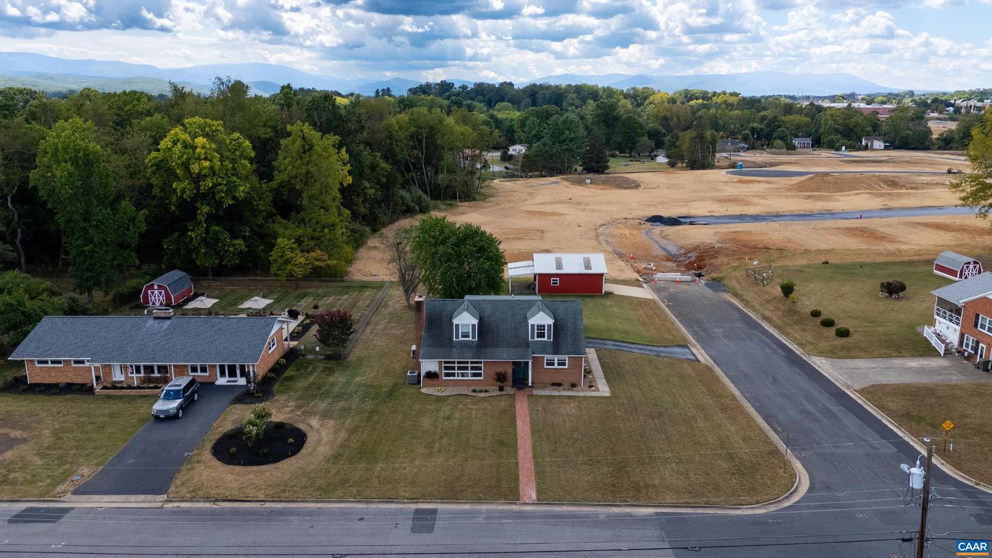 2240 BELVUE RD, WAYNESBORO, Virginia 22980, 4 Bedrooms Bedrooms, ,2 BathroomsBathrooms,Residential,For sale,2240 BELVUE RD,668771 MLS # 668771