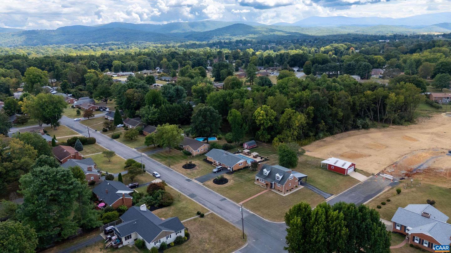2240 BELVUE RD, WAYNESBORO, Virginia 22980, 4 Bedrooms Bedrooms, ,2 BathroomsBathrooms,Residential,For sale,2240 BELVUE RD,668771 MLS # 668771