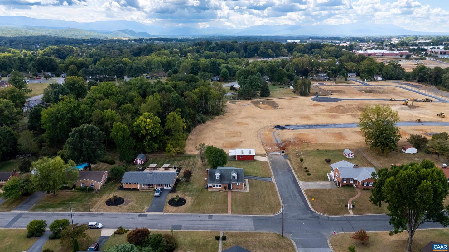 2240 BELVUE RD, WAYNESBORO, Virginia 22980, 4 Bedrooms Bedrooms, ,2 BathroomsBathrooms,Residential,For sale,2240 BELVUE RD,668771 MLS # 668771
