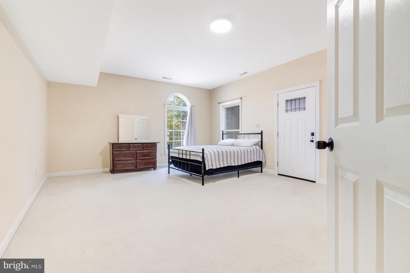 7601 BULL RUN RD, MANASSAS, Virginia 20111, 7 Bedrooms Bedrooms, ,3 BathroomsBathrooms,Residential,For sale,7601 BULL RUN RD,VAPW2103642 MLS # VAPW2103642