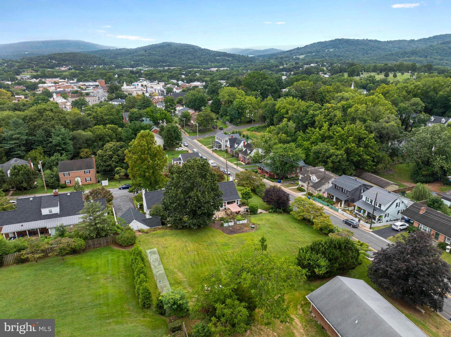 6 MASSIE ST, FRONT ROYAL, Virginia 22630, 5 Bedrooms Bedrooms, ,3 BathroomsBathrooms,Residential,For sale,6 MASSIE ST,VAWR2012238 MLS # VAWR2012238