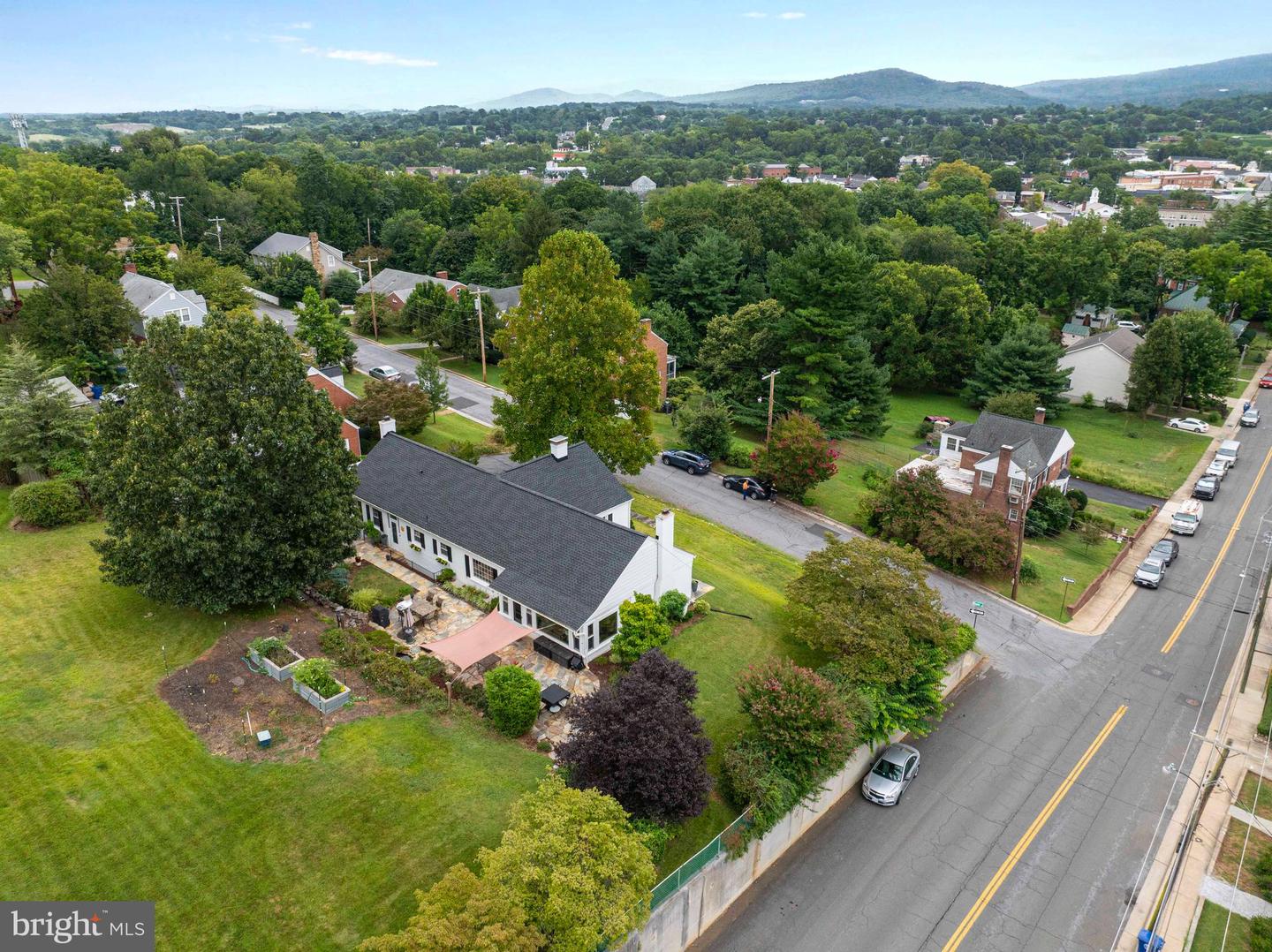 6 MASSIE ST, FRONT ROYAL, Virginia 22630, 5 Bedrooms Bedrooms, ,3 BathroomsBathrooms,Residential,For sale,6 MASSIE ST,VAWR2012238 MLS # VAWR2012238