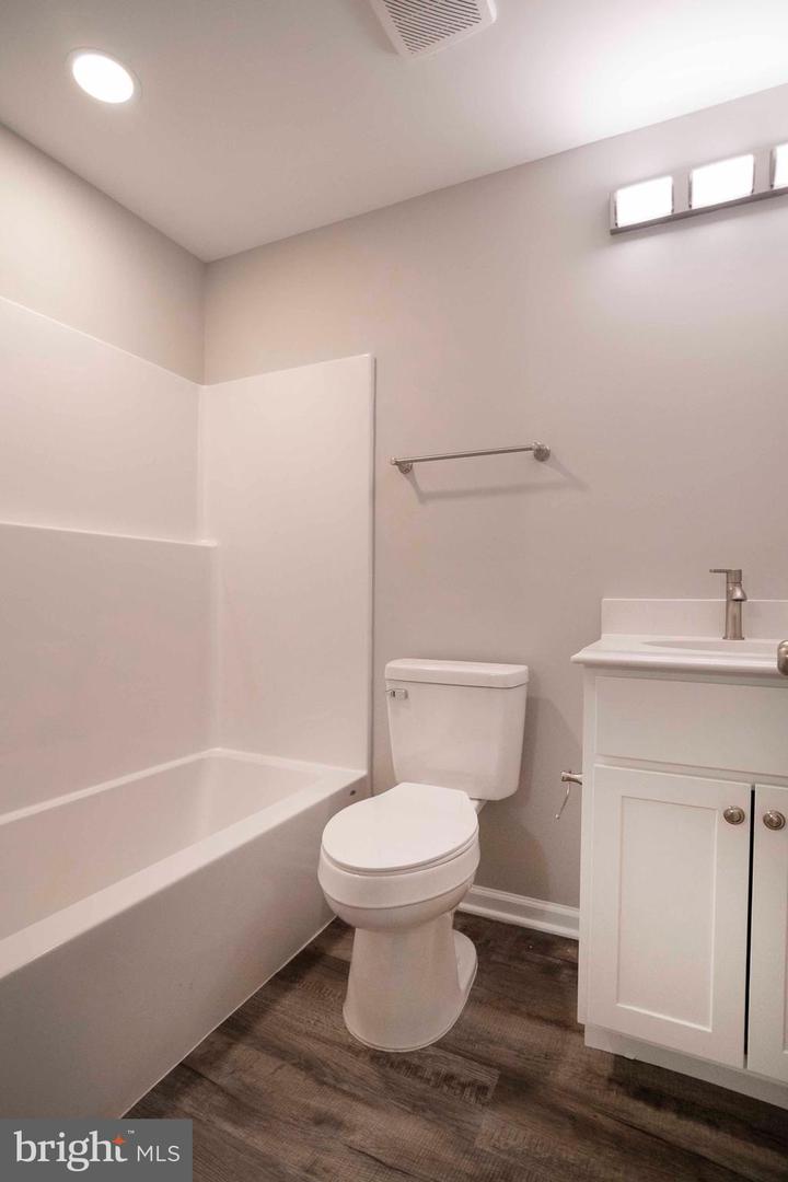 45 DUCK ST W, FRONT ROYAL, Virginia 22630, 3 Bedrooms Bedrooms, ,3 BathroomsBathrooms,Residential,For sale,45 DUCK ST W,VAWR2012252 MLS # VAWR2012252