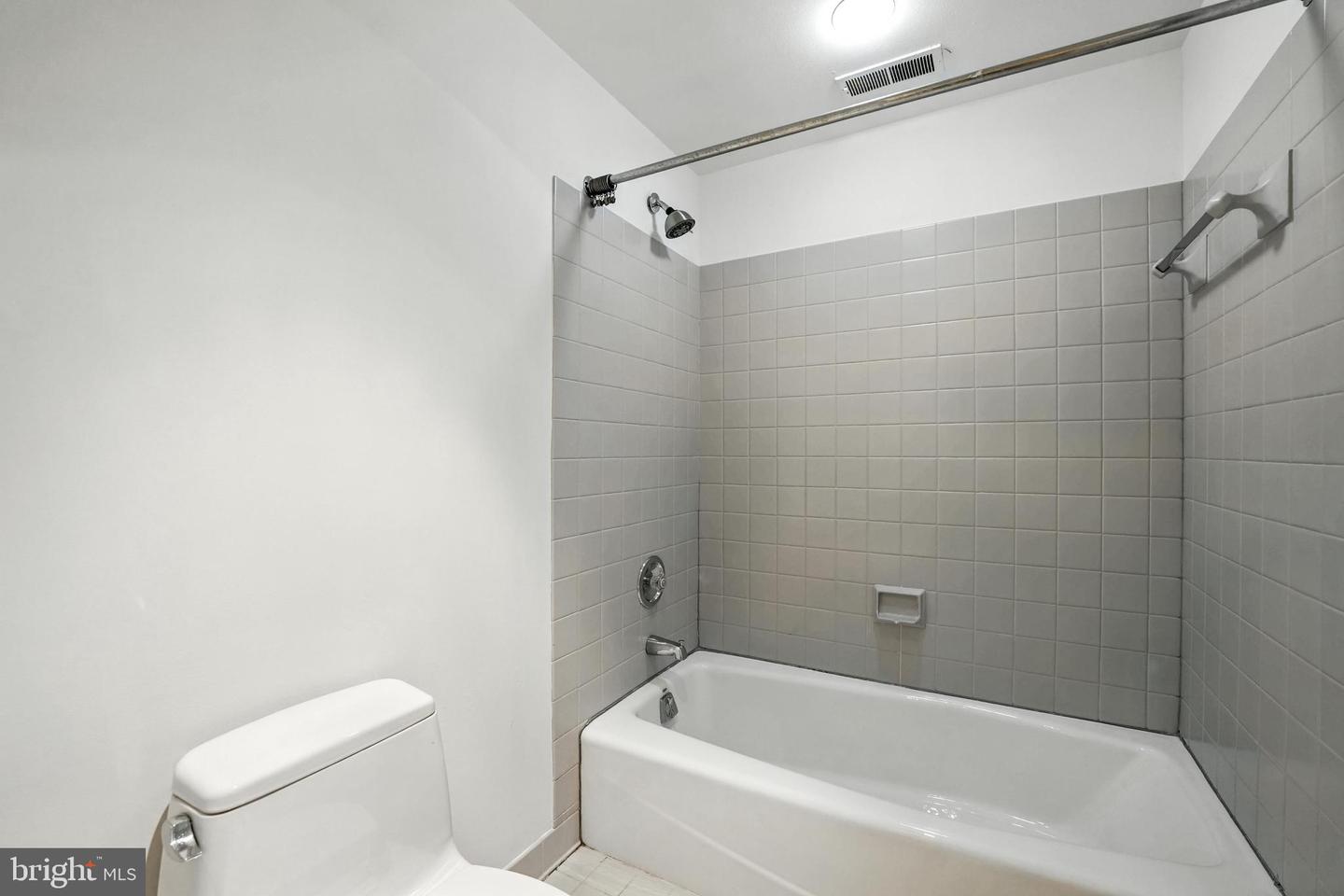 6702 OREGON AVE NW, WASHINGTON, District Of Columbia 20015, 5 Bedrooms Bedrooms, ,4 BathroomsBathrooms,Residential,For sale,6702 OREGON AVE NW,DCDC2221406 MLS # DCDC2221406 6702 OREGON AVE NW, WASHINGTON, District Of Columbia 20015, 5 Bedrooms Bedrooms, ,4 BathroomsBathrooms,Residential,For sale,6702 OREGON AVE NW,DCDC2221406 MLS # DCDC2221406