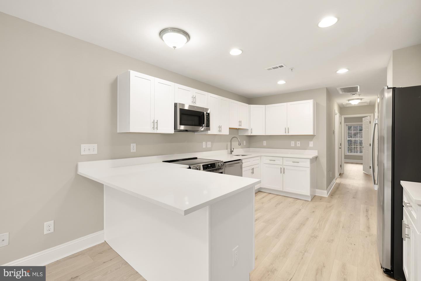 1753 W SE #C, WASHINGTON, District Of Columbia 20020, 2 Bedrooms Bedrooms, ,2 BathroomsBathrooms,Residential,For sale,1753 W SE #C,DCDC2221468 MLS # DCDC2221468