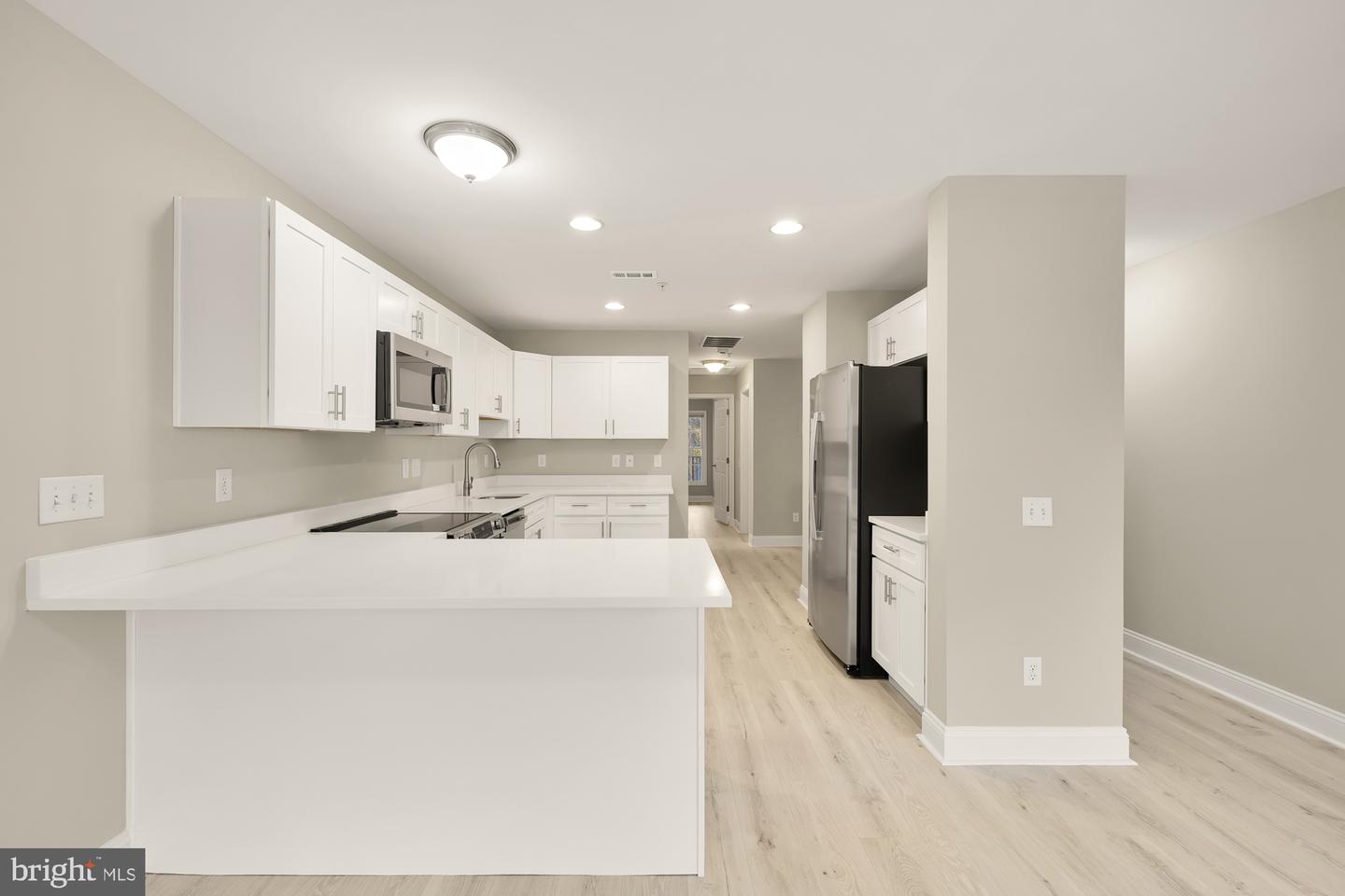 1753 W SE #C, WASHINGTON, District Of Columbia 20020, 2 Bedrooms Bedrooms, ,2 BathroomsBathrooms,Residential,For sale,1753 W SE #C,DCDC2221468 MLS # DCDC2221468