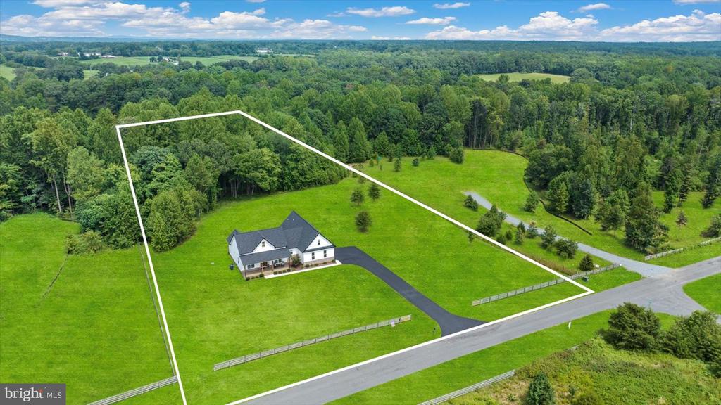 23595 WHARTONS PASS, UNIONVILLE, Virginia 22567, 4 Bedrooms Bedrooms, ,2 BathroomsBathrooms,Residential,23595 WHARTONS PASS,VAOR2010494 MLS # VAOR2010494