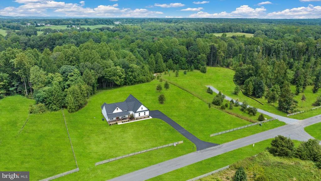 23595 WHARTONS PASS, UNIONVILLE, Virginia 22567, 4 Bedrooms Bedrooms, ,2 BathroomsBathrooms,Residential,23595 WHARTONS PASS,VAOR2010494 MLS # VAOR2010494