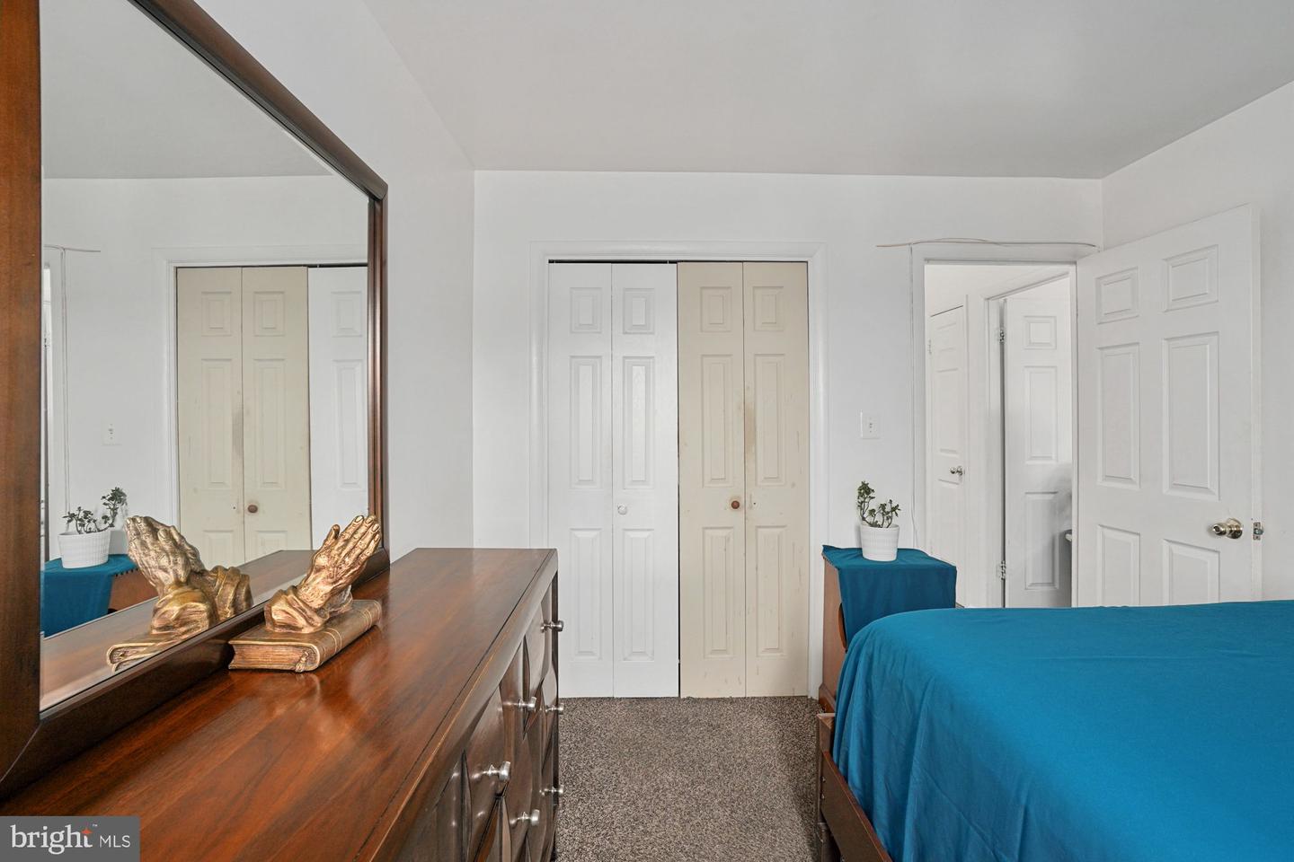 3400 25TH ST S #27, ARLINGTON, Virginia 22206, 2 Bedrooms Bedrooms, ,1 BathroomBathrooms,Residential,For sale,3400 25TH ST S #27,VAAR2055926 MLS # VAAR2055926