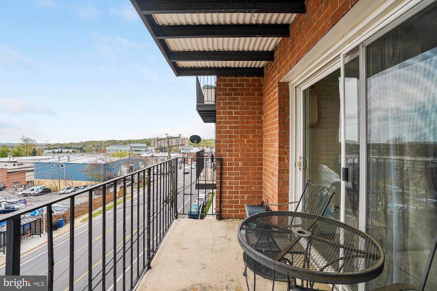 3400 25TH ST S #27, ARLINGTON, Virginia 22206, 2 Bedrooms Bedrooms, ,1 BathroomBathrooms,Residential,For sale,3400 25TH ST S #27,VAAR2055926 MLS # VAAR2055926