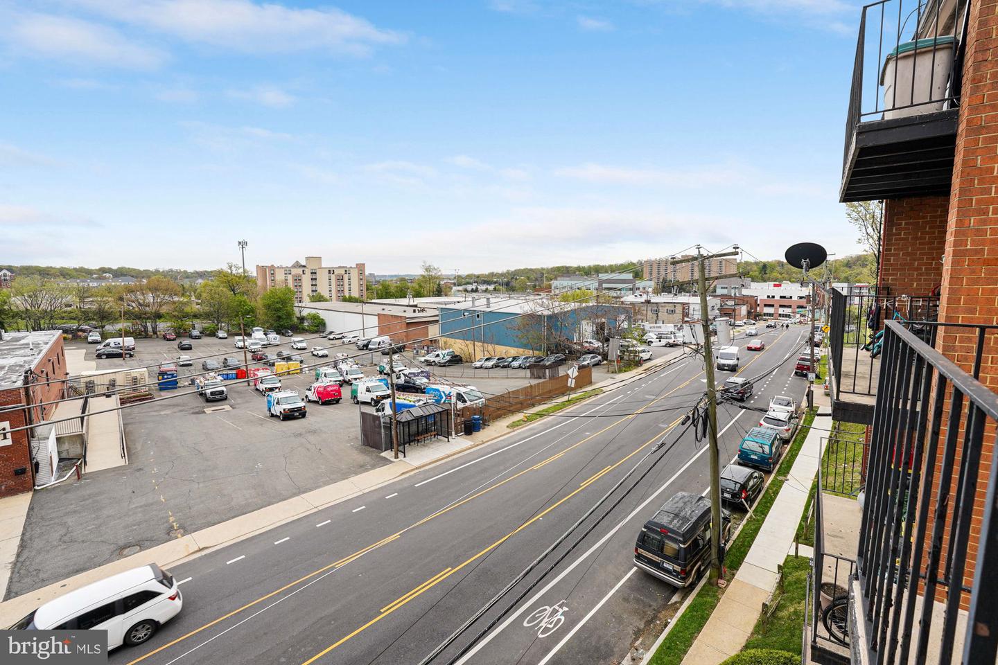 3400 25TH ST S #27, ARLINGTON, Virginia 22206, 2 Bedrooms Bedrooms, ,1 BathroomBathrooms,Residential,For sale,3400 25TH ST S #27,VAAR2055926 MLS # VAAR2055926