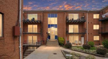 3400 25TH ST S #27, ARLINGTON, Virginia 22206, 2 Bedrooms Bedrooms, ,1 BathroomBathrooms,Residential,For sale,3400 25TH ST S #27,VAAR2055926 MLS # VAAR2055926