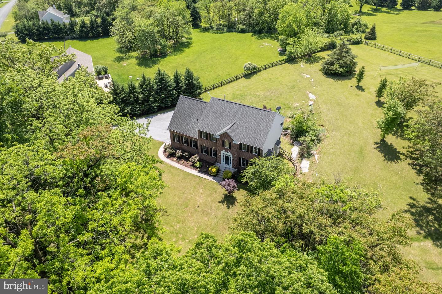 627 CHIMNEY CIRCLE, MIDDLETOWN, Virginia 22645, 4 Bedrooms Bedrooms, 9 Rooms Rooms,2 BathroomsBathrooms,Residential,For sale,627 CHIMNEY CIRCLE,VAFV2034122 MLS # VAFV2034122
