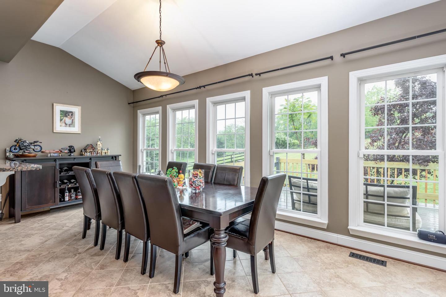 627 CHIMNEY CIRCLE, MIDDLETOWN, Virginia 22645, 4 Bedrooms Bedrooms, 9 Rooms Rooms,2 BathroomsBathrooms,Residential,For sale,627 CHIMNEY CIRCLE,VAFV2034122 MLS # VAFV2034122