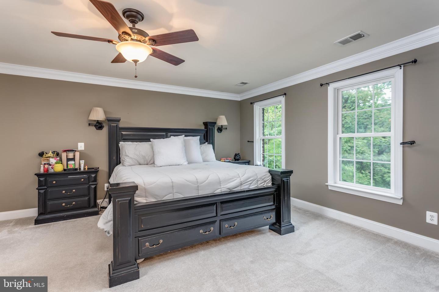 627 CHIMNEY CIRCLE, MIDDLETOWN, Virginia 22645, 4 Bedrooms Bedrooms, 9 Rooms Rooms,2 BathroomsBathrooms,Residential,For sale,627 CHIMNEY CIRCLE,VAFV2034122 MLS # VAFV2034122