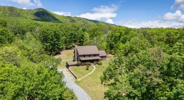 2461 RESORT DR, MCGAHEYSVILLE, Virginia 22840, 4 Bedrooms Bedrooms, ,2 BathroomsBathrooms,Residential,2461 RESORT DR,664775 MLS # 664775