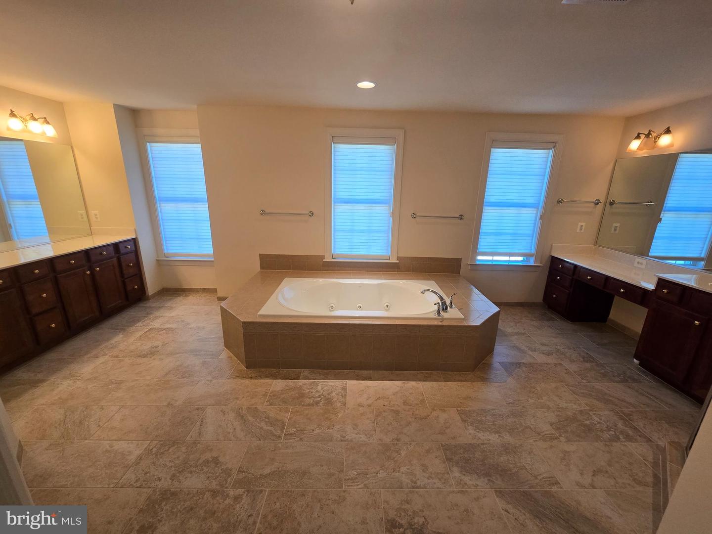 240 KIMBERWICK LN, STAFFORD, Virginia 22556, 4 Bedrooms Bedrooms, 1 Room Rooms,4 BathroomsBathrooms,Residential,For sale,240 KIMBERWICK LN,VAST2041734 MLS # VAST2041734