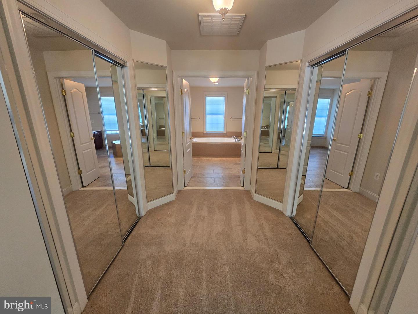 240 KIMBERWICK LN, STAFFORD, Virginia 22556, 4 Bedrooms Bedrooms, 1 Room Rooms,4 BathroomsBathrooms,Residential,For sale,240 KIMBERWICK LN,VAST2041734 MLS # VAST2041734