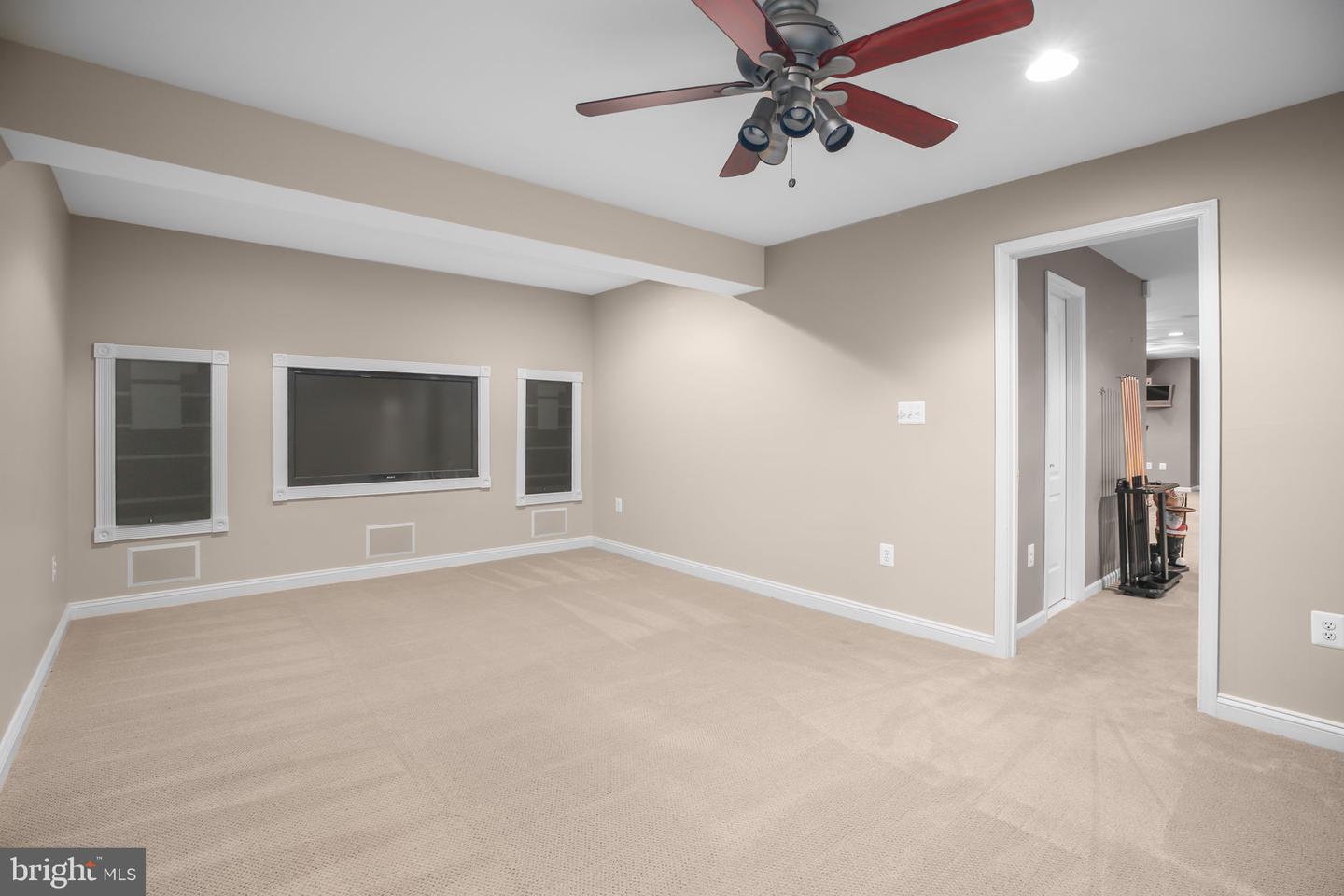 240 KIMBERWICK LN, STAFFORD, Virginia 22556, 4 Bedrooms Bedrooms, 1 Room Rooms,4 BathroomsBathrooms,Residential,For sale,240 KIMBERWICK LN,VAST2041734 MLS # VAST2041734