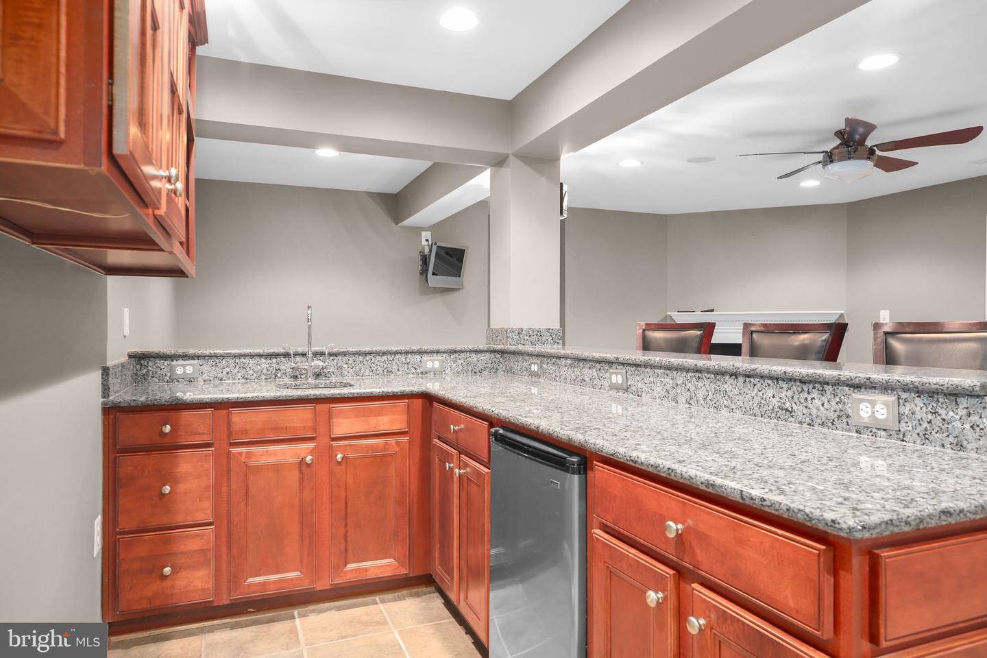 240 KIMBERWICK LN, STAFFORD, Virginia 22556, 4 Bedrooms Bedrooms, 1 Room Rooms,4 BathroomsBathrooms,Residential,For sale,240 KIMBERWICK LN,VAST2041734 MLS # VAST2041734