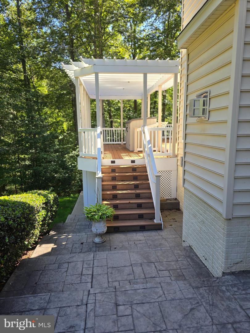 240 KIMBERWICK LN, STAFFORD, Virginia 22556, 4 Bedrooms Bedrooms, 1 Room Rooms,4 BathroomsBathrooms,Residential,For sale,240 KIMBERWICK LN,VAST2041734 MLS # VAST2041734