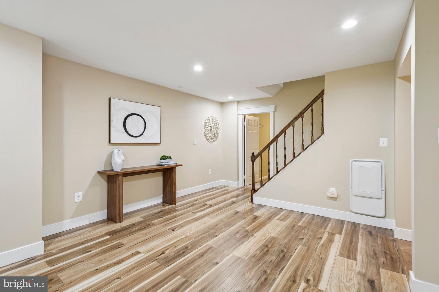 6006 RIVER DR, LORTON, Virginia 22079, 5 Bedrooms Bedrooms, 17 Rooms Rooms,3 BathroomsBathrooms,Residential,For sale,6006 RIVER DR,VAFX2262926 MLS # VAFX2262926