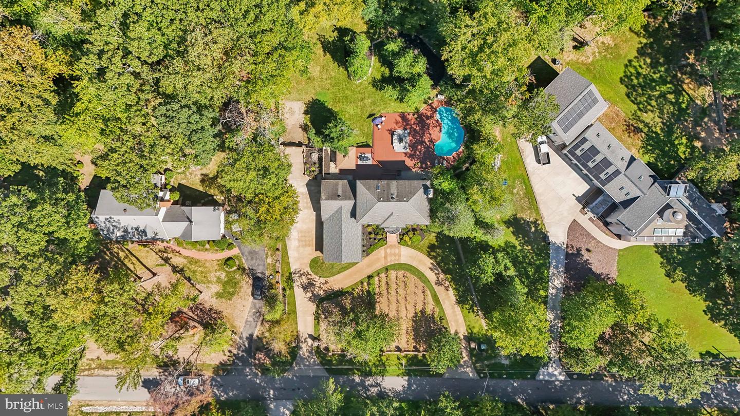 6006 RIVER DR, LORTON, Virginia 22079, 5 Bedrooms Bedrooms, 17 Rooms Rooms,3 BathroomsBathrooms,Residential,For sale,6006 RIVER DR,VAFX2262926 MLS # VAFX2262926