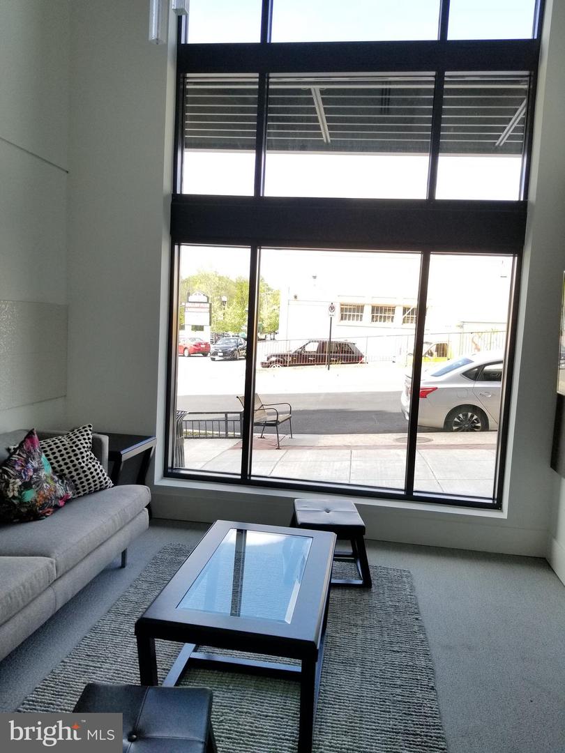 989 S BUCHANAN ST #320, ARLINGTON, Virginia 22204, 1 Bedroom Bedrooms, ,1 BathroomBathrooms,Residential,For sale,989 S BUCHANAN ST #320,VAAR2062952 MLS # VAAR2062952 989 S BUCHANAN ST #320, ARLINGTON, Virginia 22204, 1 Bedroom Bedrooms, ,1 BathroomBathrooms,Residential,For sale,989 S BUCHANAN ST #320,VAAR2062952 MLS # VAAR2062952