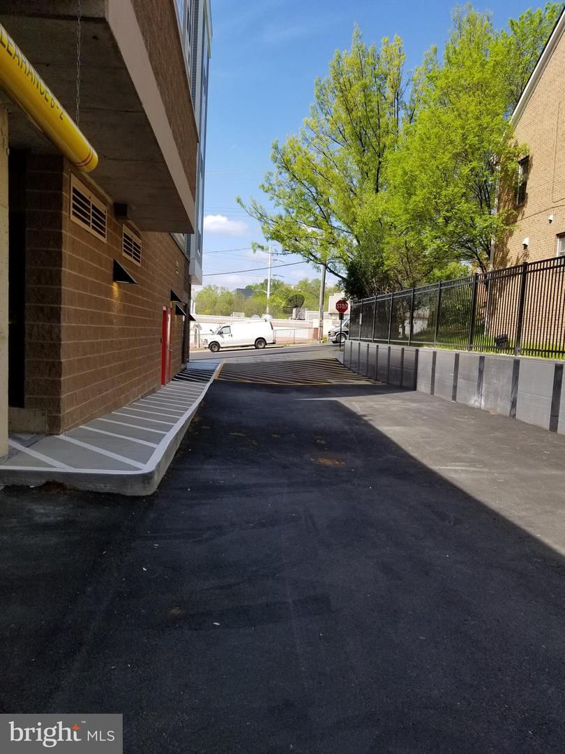 989 S BUCHANAN ST #320, ARLINGTON, Virginia 22204, 1 Bedroom Bedrooms, ,1 BathroomBathrooms,Residential,For sale,989 S BUCHANAN ST #320,VAAR2062952 MLS # VAAR2062952 989 S BUCHANAN ST #320, ARLINGTON, Virginia 22204, 1 Bedroom Bedrooms, ,1 BathroomBathrooms,Residential,For sale,989 S BUCHANAN ST #320,VAAR2062952 MLS # VAAR2062952