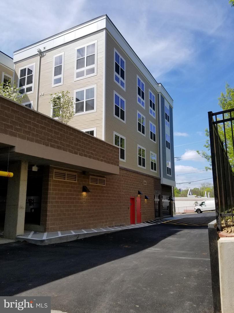 989 S BUCHANAN ST #320, ARLINGTON, Virginia 22204, 1 Bedroom Bedrooms, ,1 BathroomBathrooms,Residential,For sale,989 S BUCHANAN ST #320,VAAR2062952 MLS # VAAR2062952 989 S BUCHANAN ST #320, ARLINGTON, Virginia 22204, 1 Bedroom Bedrooms, ,1 BathroomBathrooms,Residential,For sale,989 S BUCHANAN ST #320,VAAR2062952 MLS # VAAR2062952