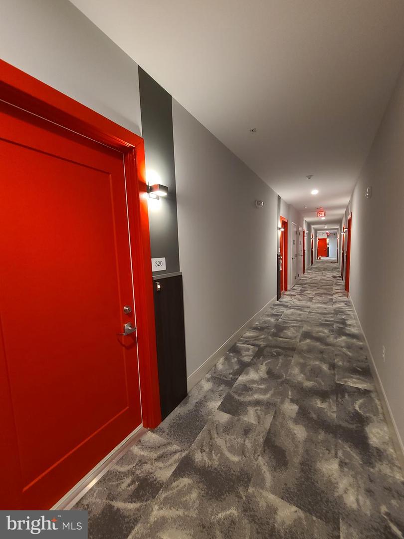 989 S BUCHANAN ST #320, ARLINGTON, Virginia 22204, 1 Bedroom Bedrooms, ,1 BathroomBathrooms,Residential,For sale,989 S BUCHANAN ST #320,VAAR2062952 MLS # VAAR2062952 989 S BUCHANAN ST #320, ARLINGTON, Virginia 22204, 1 Bedroom Bedrooms, ,1 BathroomBathrooms,Residential,For sale,989 S BUCHANAN ST #320,VAAR2062952 MLS # VAAR2062952