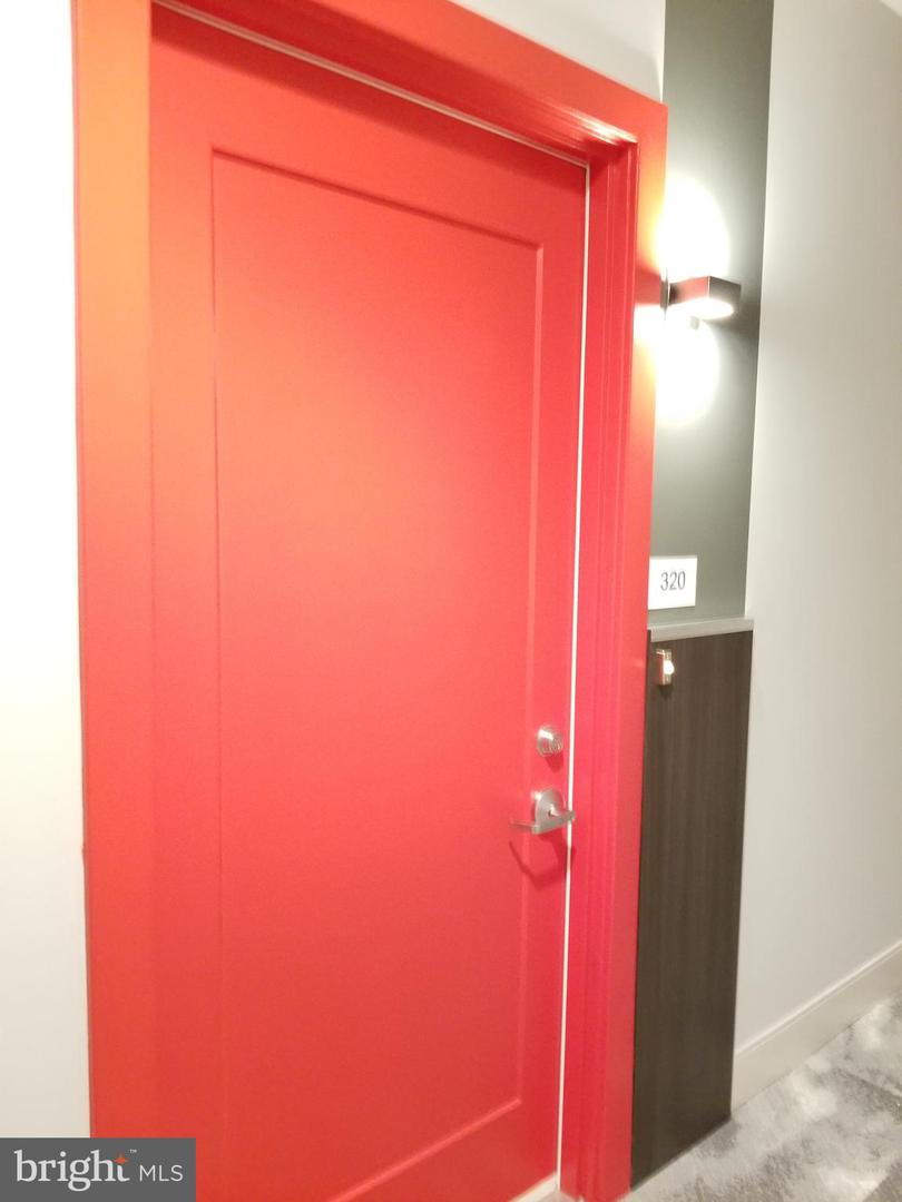 989 S BUCHANAN ST #320, ARLINGTON, Virginia 22204, 1 Bedroom Bedrooms, ,1 BathroomBathrooms,Residential,For sale,989 S BUCHANAN ST #320,VAAR2062952 MLS # VAAR2062952 989 S BUCHANAN ST #320, ARLINGTON, Virginia 22204, 1 Bedroom Bedrooms, ,1 BathroomBathrooms,Residential,For sale,989 S BUCHANAN ST #320,VAAR2062952 MLS # VAAR2062952