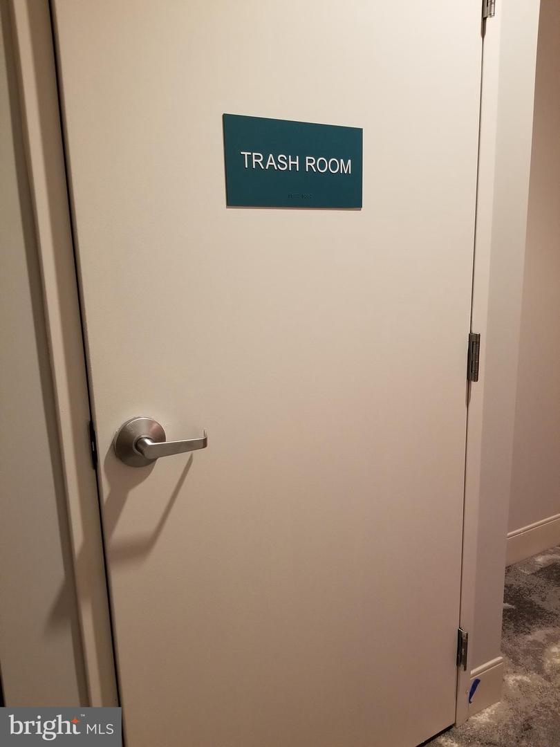 989 S BUCHANAN ST #320, ARLINGTON, Virginia 22204, 1 Bedroom Bedrooms, ,1 BathroomBathrooms,Residential,For sale,989 S BUCHANAN ST #320,VAAR2062952 MLS # VAAR2062952 989 S BUCHANAN ST #320, ARLINGTON, Virginia 22204, 1 Bedroom Bedrooms, ,1 BathroomBathrooms,Residential,For sale,989 S BUCHANAN ST #320,VAAR2062952 MLS # VAAR2062952