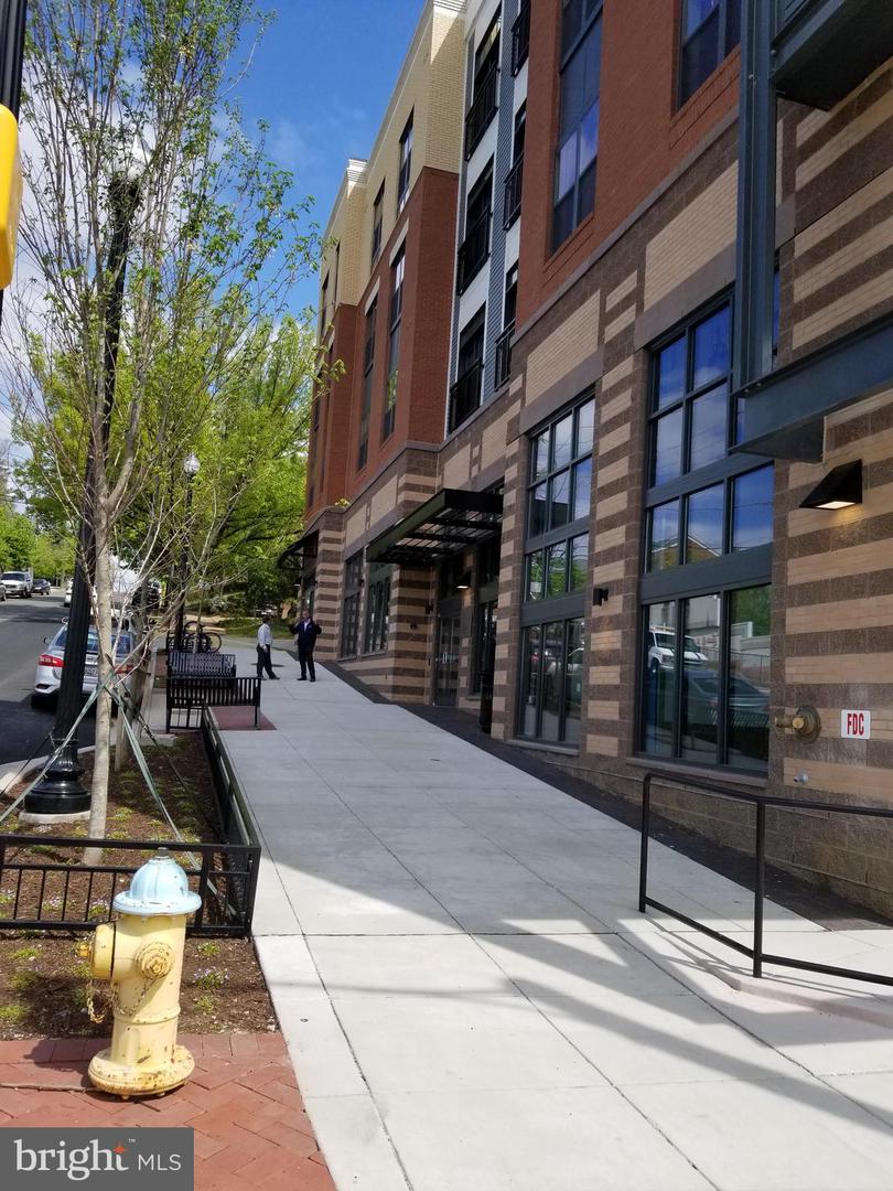 989 S BUCHANAN ST #320, ARLINGTON, Virginia 22204, 1 Bedroom Bedrooms, ,1 BathroomBathrooms,Residential,For sale,989 S BUCHANAN ST #320,VAAR2062952 MLS # VAAR2062952 989 S BUCHANAN ST #320, ARLINGTON, Virginia 22204, 1 Bedroom Bedrooms, ,1 BathroomBathrooms,Residential,For sale,989 S BUCHANAN ST #320,VAAR2062952 MLS # VAAR2062952