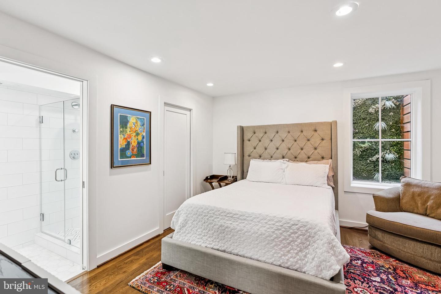 422 N UNION ST, ALEXANDRIA, Virginia 22314, 3 Bedrooms Bedrooms, ,3 BathroomsBathrooms,Residential,For sale,422 N UNION ST,VAAX2049230 MLS # VAAX2049230
