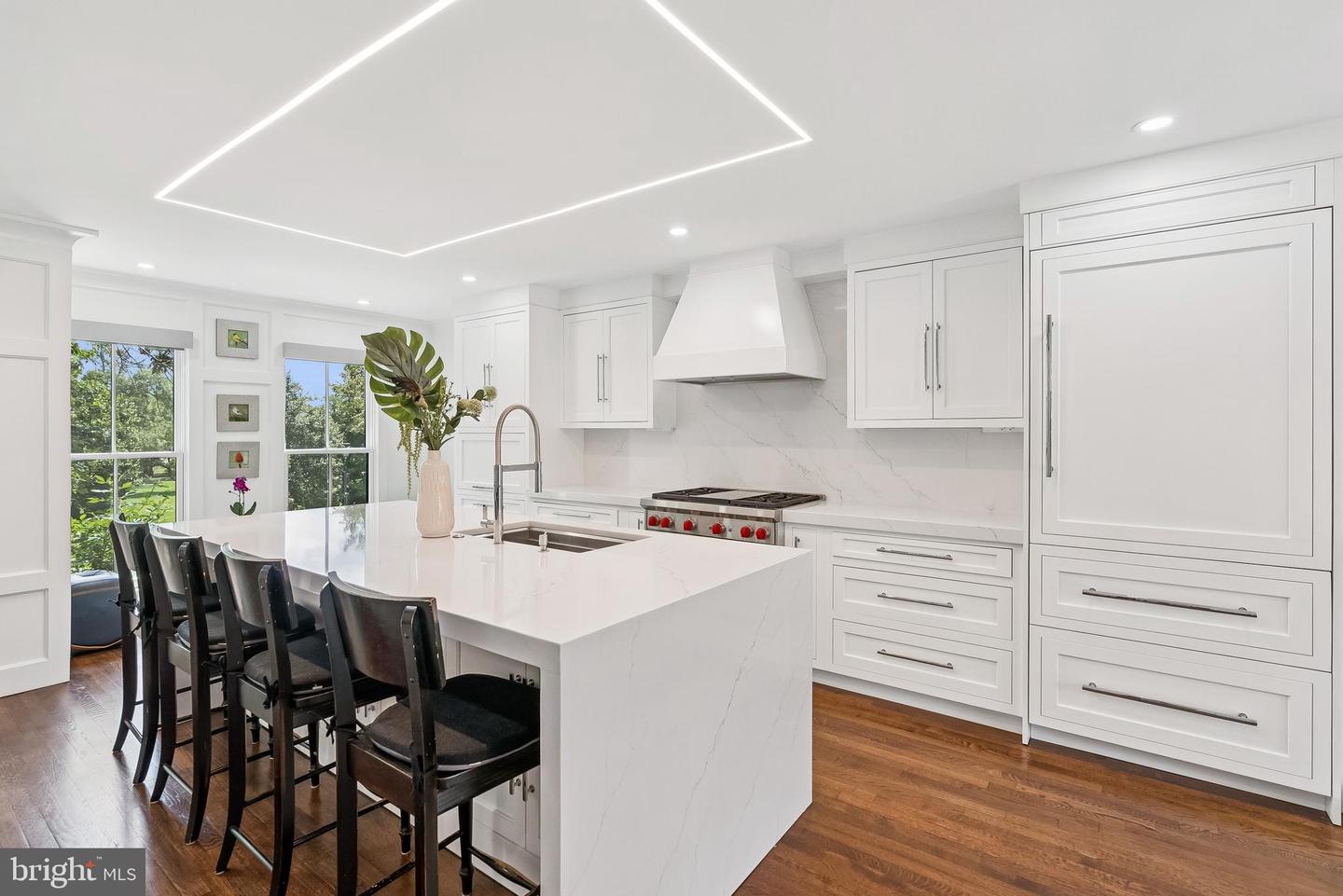 422 N UNION ST, ALEXANDRIA, Virginia 22314, 3 Bedrooms Bedrooms, ,3 BathroomsBathrooms,Residential,For sale,422 N UNION ST,VAAX2049230 MLS # VAAX2049230