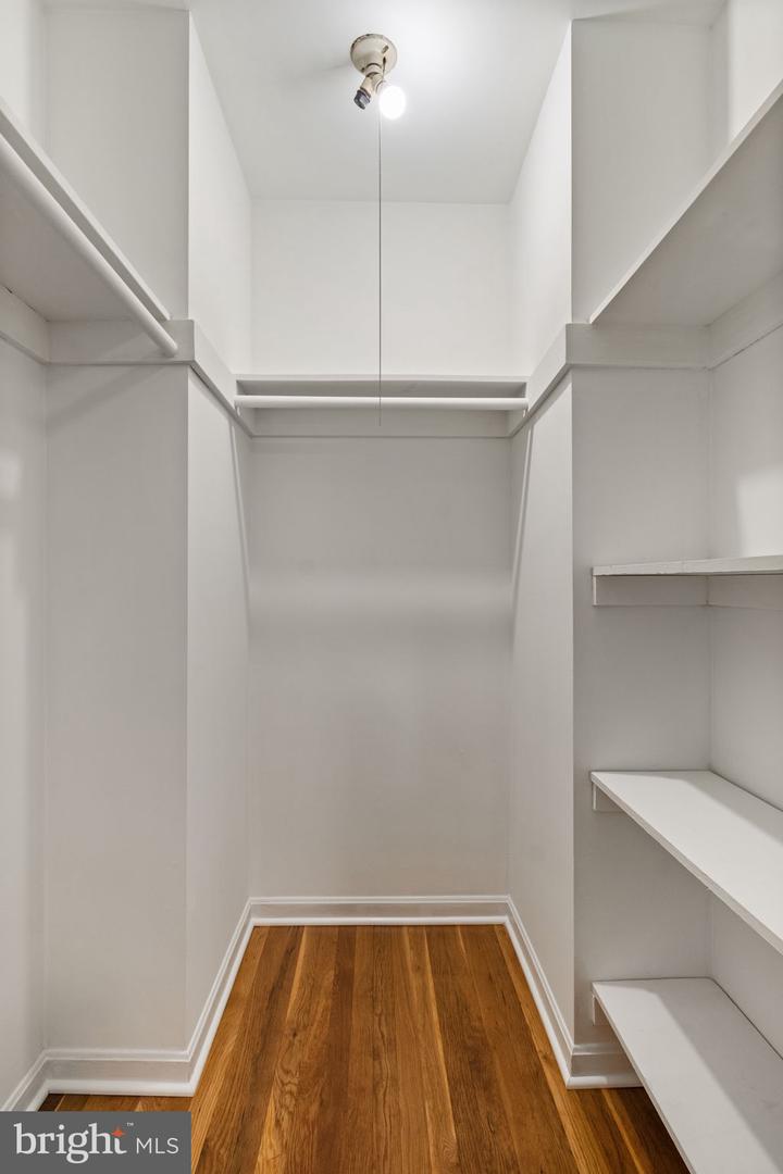 9883 BECKET CT, FAIRFAX, Virginia 22032, 4 Bedrooms Bedrooms, ,2 BathroomsBathrooms,Residential,For sale,9883 BECKET CT,VAFX2264786 MLS # VAFX2264786