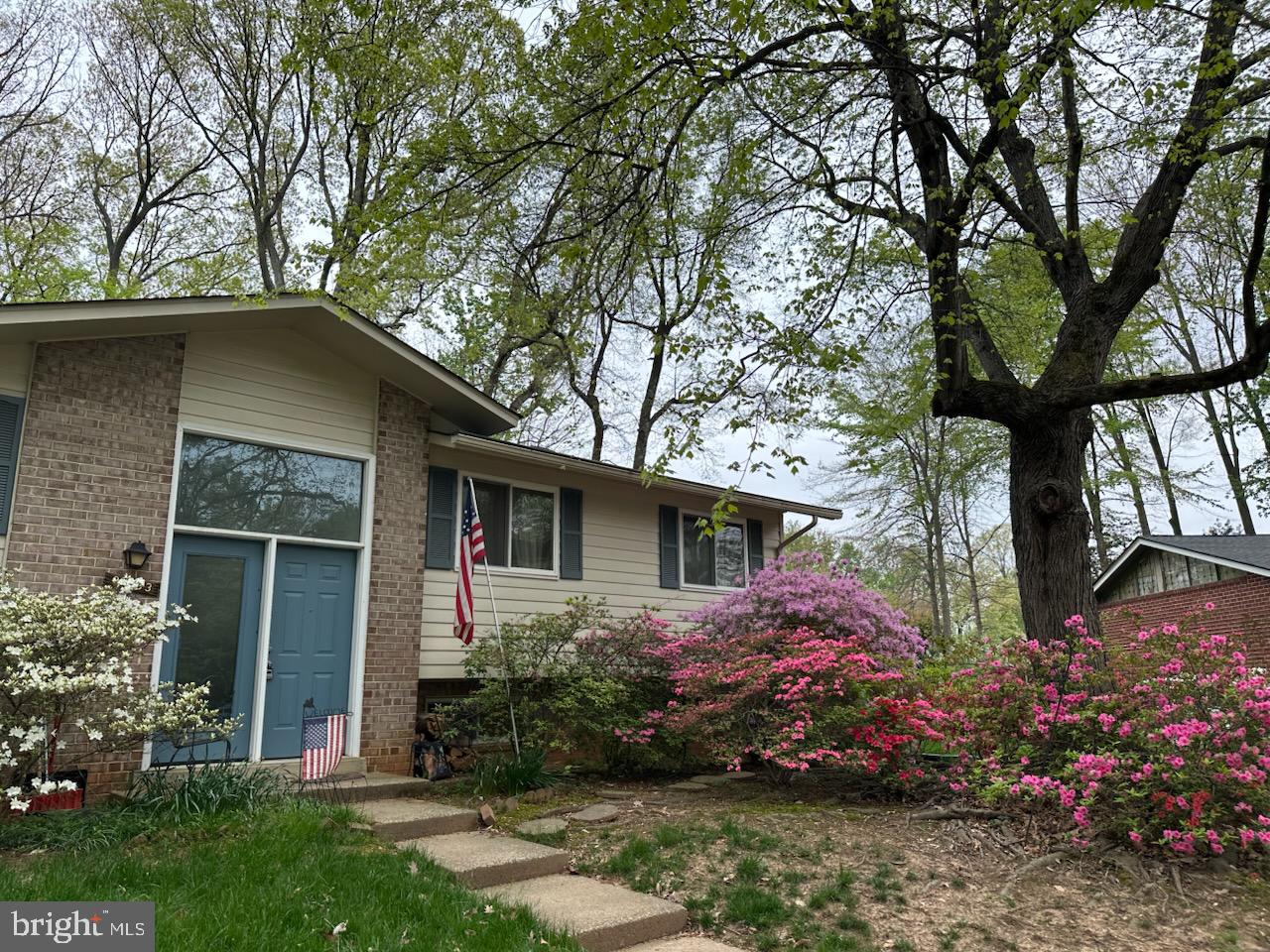 9883 BECKET CT, FAIRFAX, Virginia 22032, 4 Bedrooms Bedrooms, ,2 BathroomsBathrooms,Residential,For sale,9883 BECKET CT,VAFX2264786 MLS # VAFX2264786